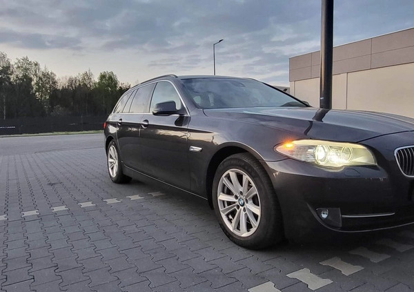 BMW Seria 5 cena 62999 przebieg: 187000, rok produkcji 2011 z Gliwice małe 211